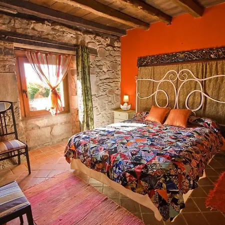Rural Casa De Campanas *